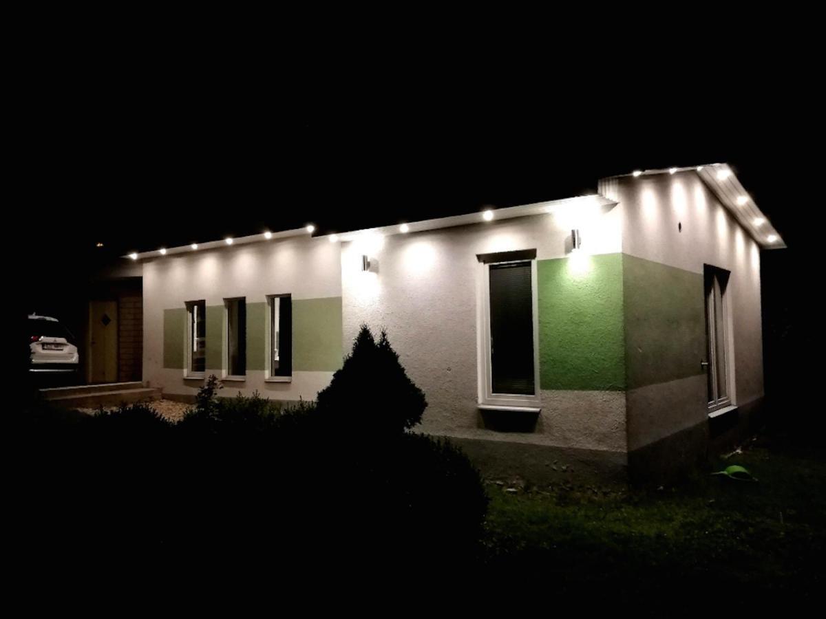 פארנו Allika Holiday House מראה חיצוני תמונה